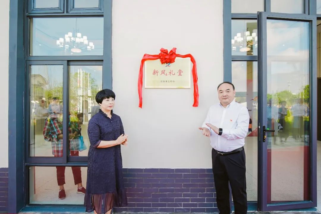 1714025199575100 1714025199575100